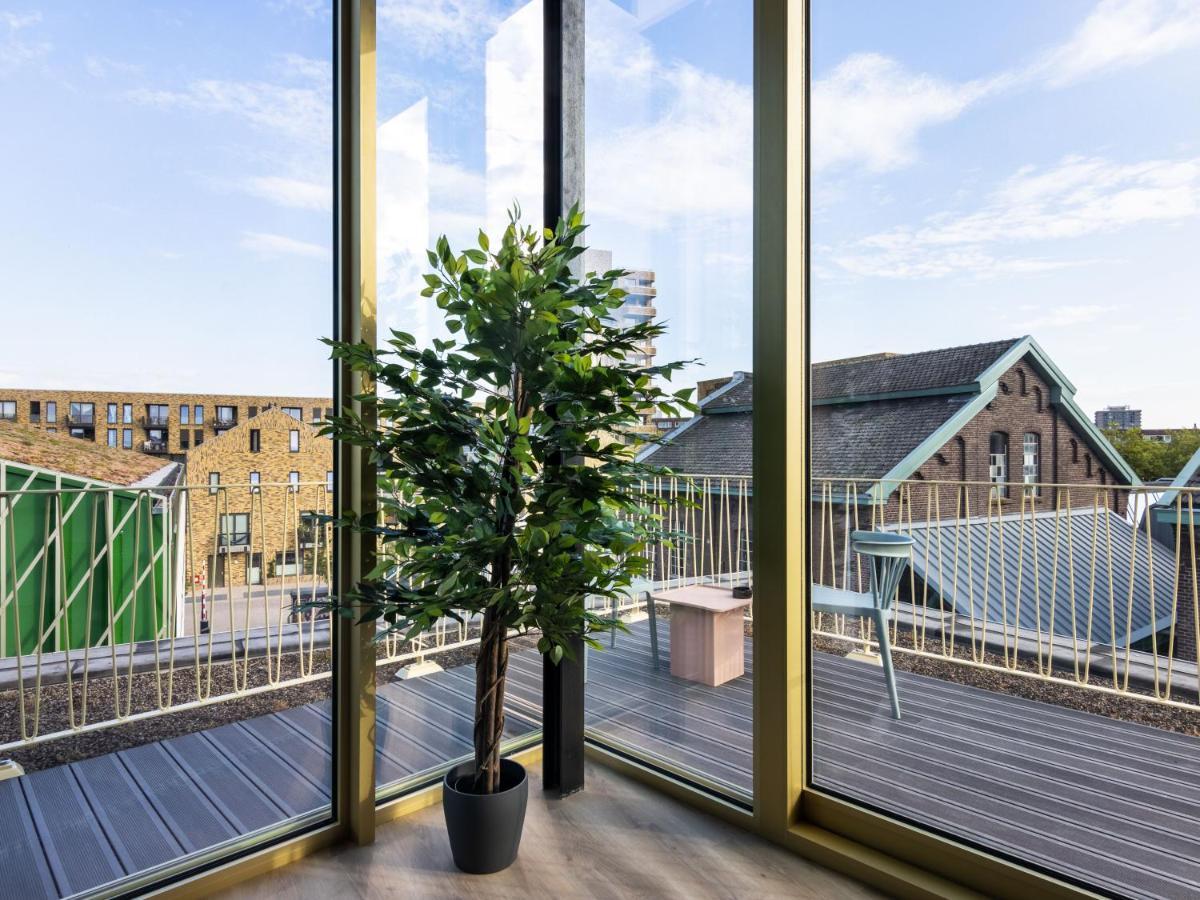 Limehome Eindhoven Gashouder Luaran gambar